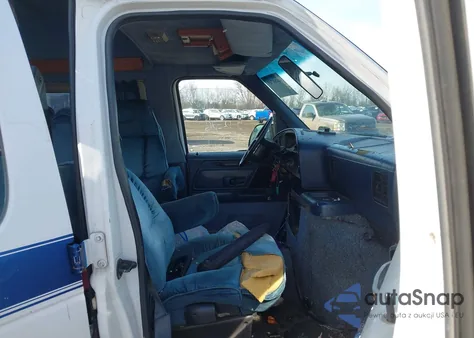 1996 Ford Econoline E150 Van z USA, uszkodzony, nr VIN 1FDEE14N3THA75568